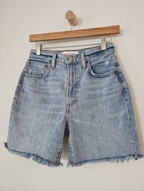 Denim Forum Loose Mid-Thigh Short 24